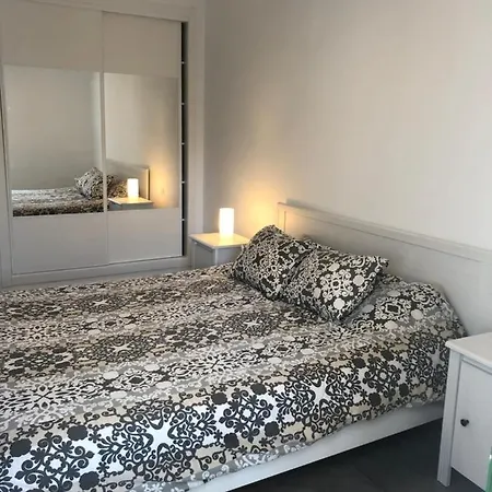 Stunning 1 Bedroom In Puerto Del Carmen 아파트 티아즈